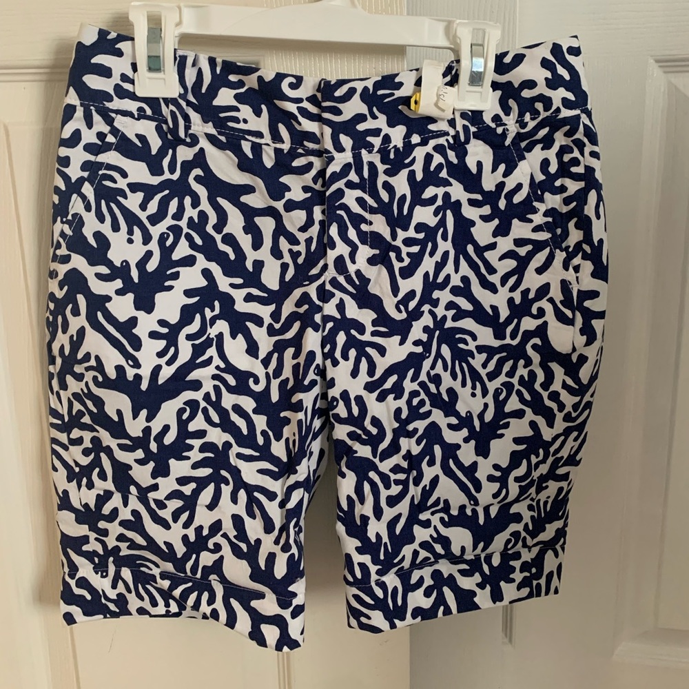 Lilly Pulitzer Bermuda shorts EUC